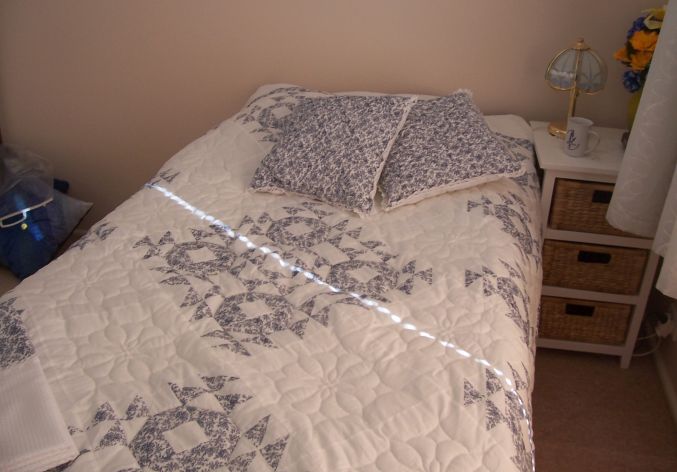 Classic wedding ring quilt