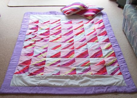 Guest quilt for a young child
